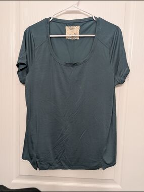 Cupio Teal Scoop Neck Short Sleeve Top